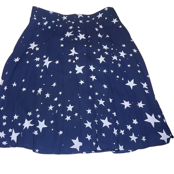 J.Crew Women's Navy Blue w/ White Stars Pleated Skirt A line Size 2 Zipper - Picture 3 of 9